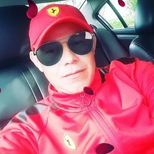 Meet your Posher, Lester